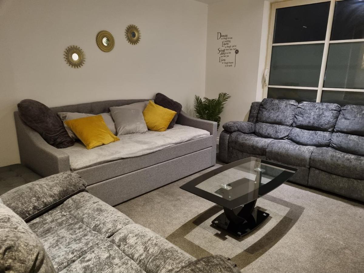 Deluxe Apartment Sleeps Up To 6 레스터 외부 사진