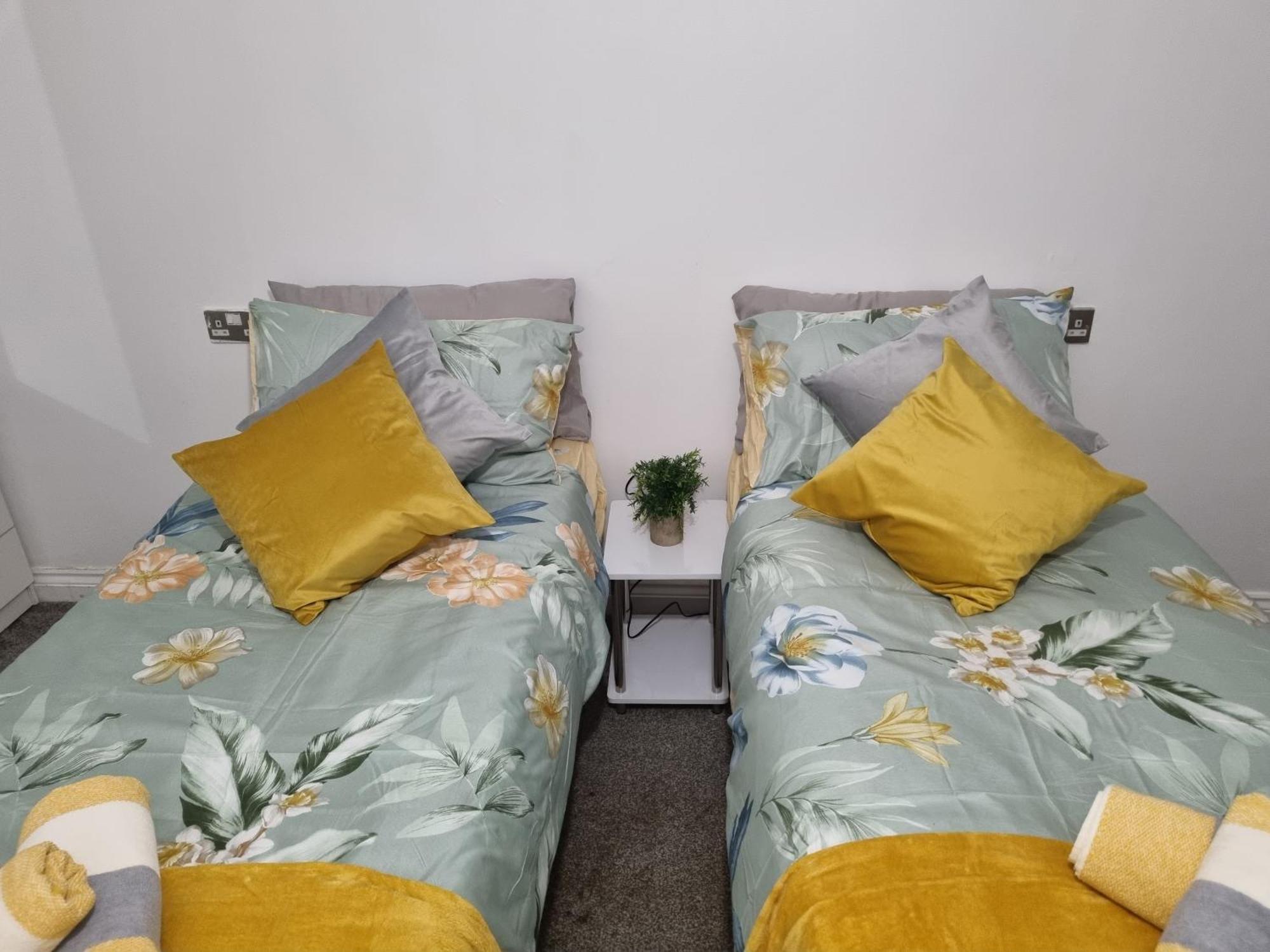 Deluxe Apartment Sleeps Up To 6 레스터 외부 사진